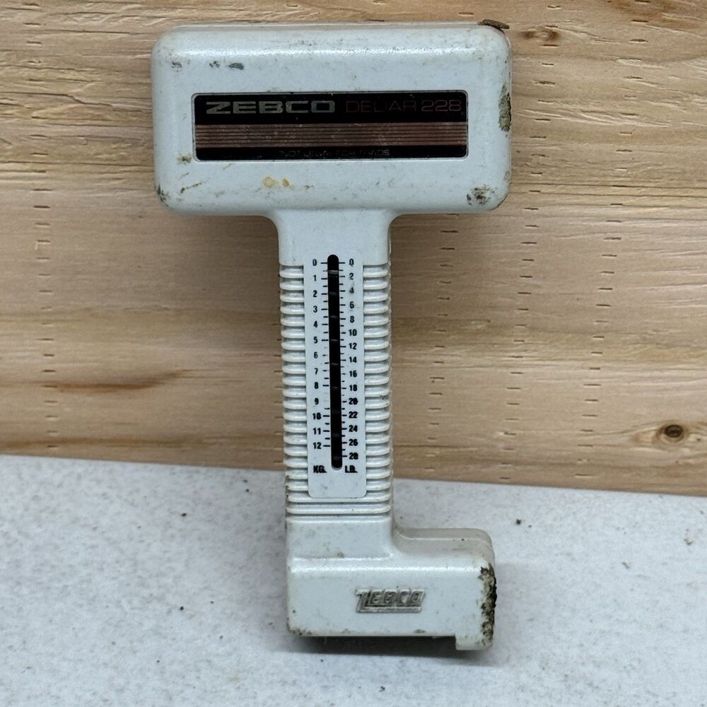 Vtg Reliable Zebco Deliar 228 Fishing Scale 28 lb + Tape Measure Mancave Patina